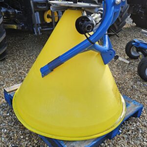 Fleming Plastic Hopper Fertiliser Spreader